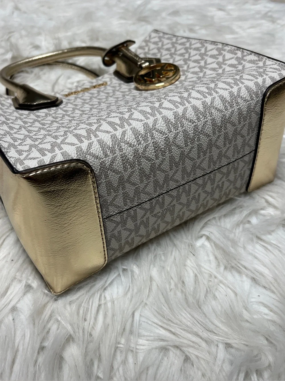 Michael Kors Mercer Medium Messenger Crossbody Satchel Purse NWT